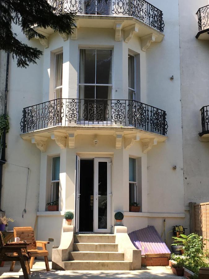 Brydges Self-Catering Spaces And En-Suite Rooms Гастингс Экстерьер фото